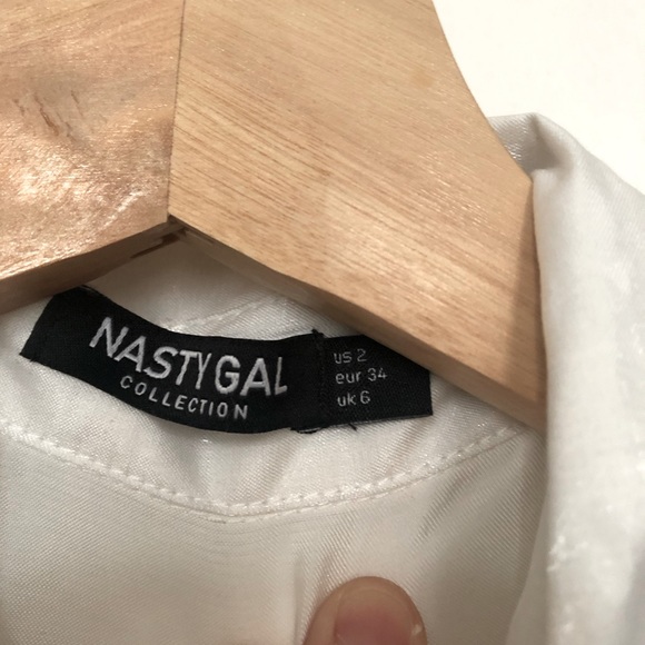 Nasty Gal Tie Button Down Shirt - Picture 3 of 6